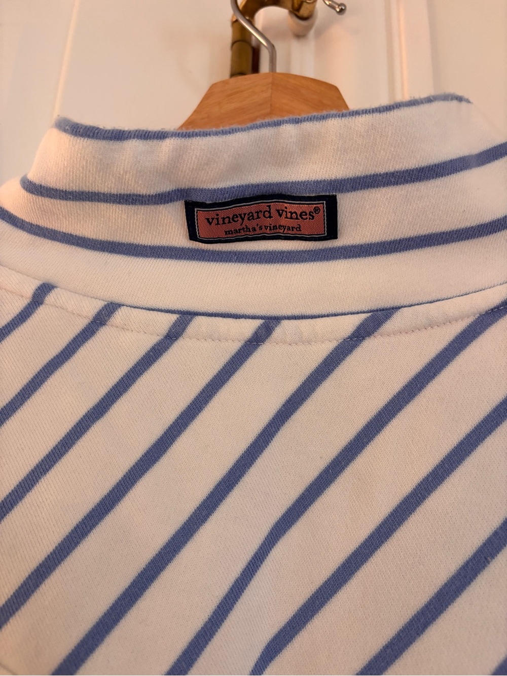 Vineyard Vines White Pullover with Light Blue Stripes Quarter-Zip - Picture 7 of 8